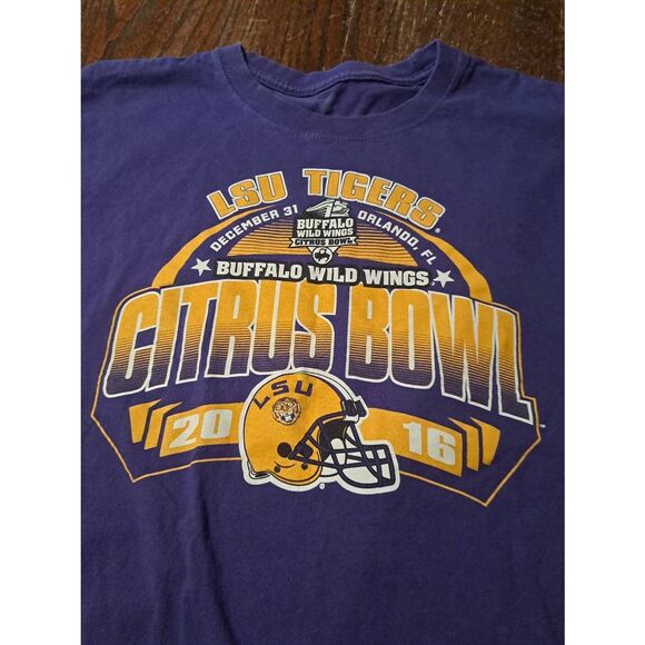 LSU Tigers 2016 Buffalo Wild Wings Citrus Bowl Medium Shirt Purple Yellow White - Picture 2 of 3
